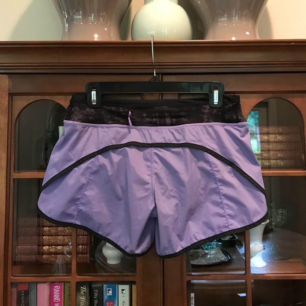Lululemon Grapeseed Turbo Run Shorts, size 4